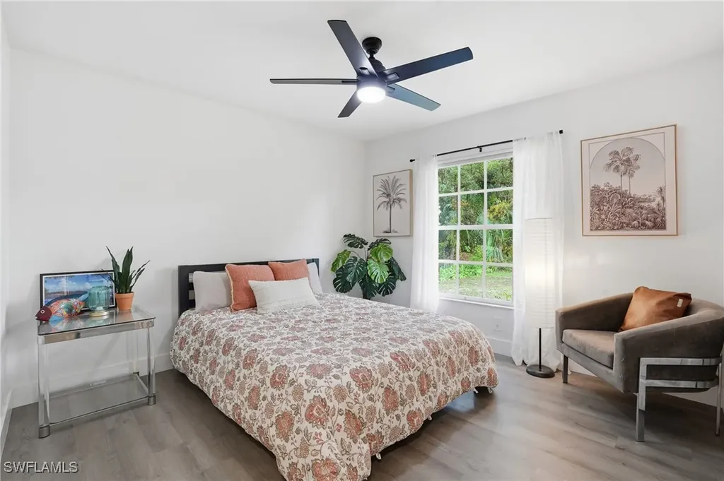 1094 13th Street SW Naples FL 34117
