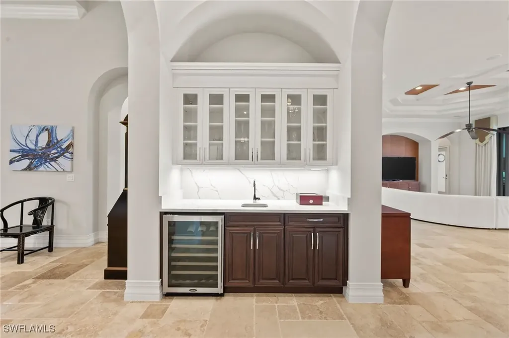 6068 Sunnyslope Drive Naples FL 34119