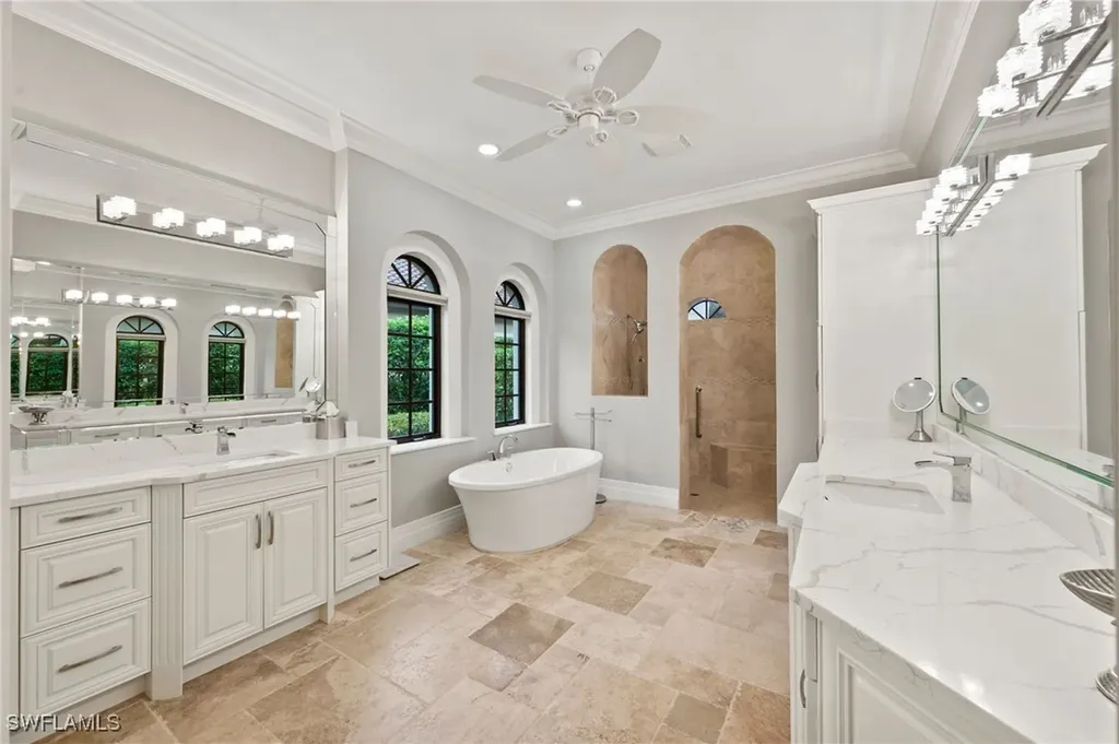 6068 Sunnyslope Drive Naples FL 34119