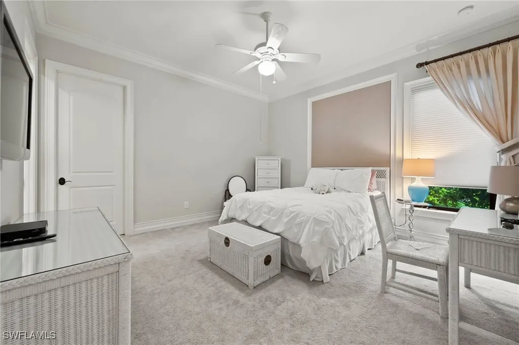 6068 Sunnyslope Drive Naples FL 34119