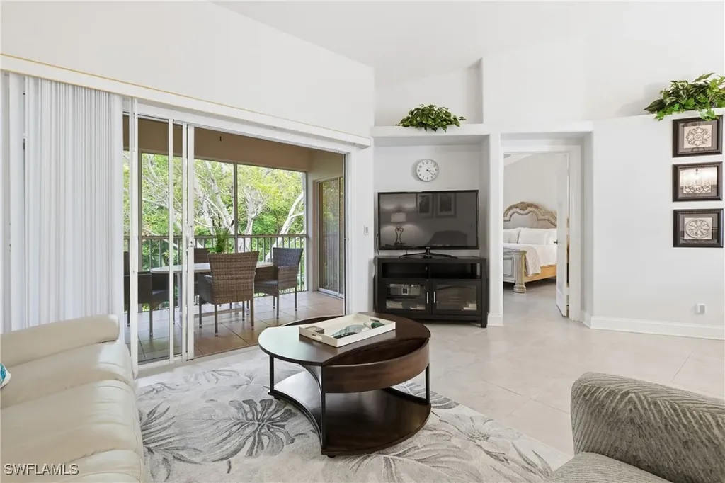 1295 Sweetwater Cove Naples FL 34110