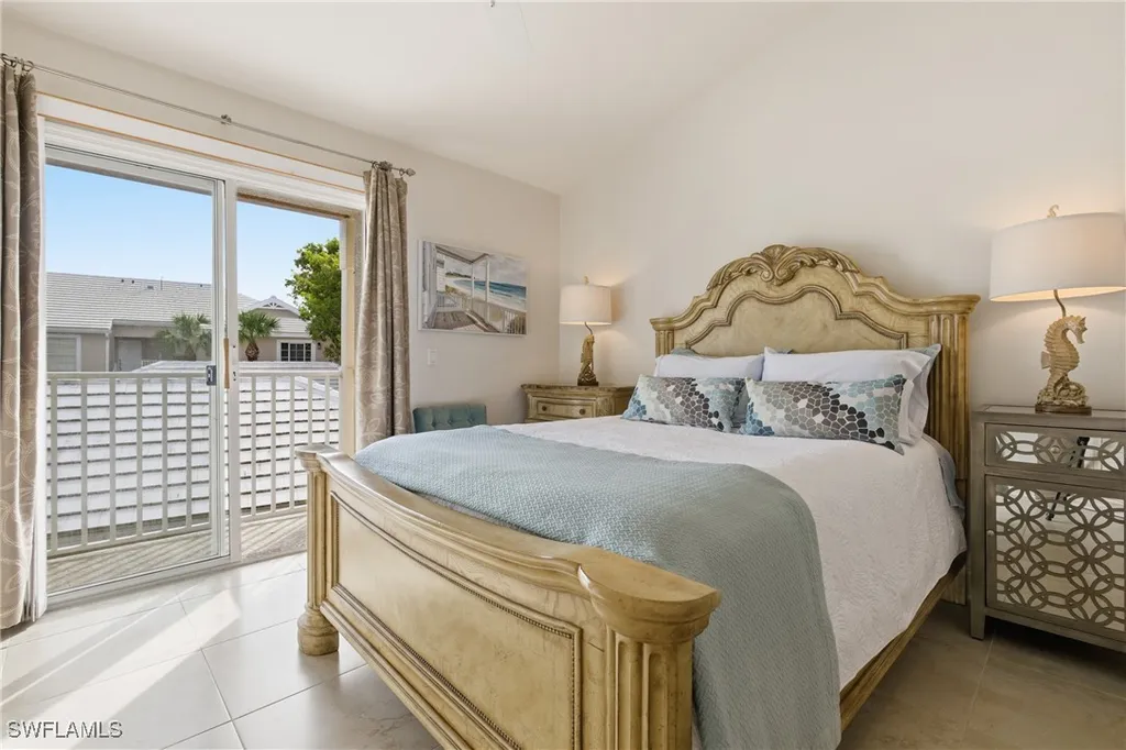 1295 Sweetwater Cove Naples FL 34110
