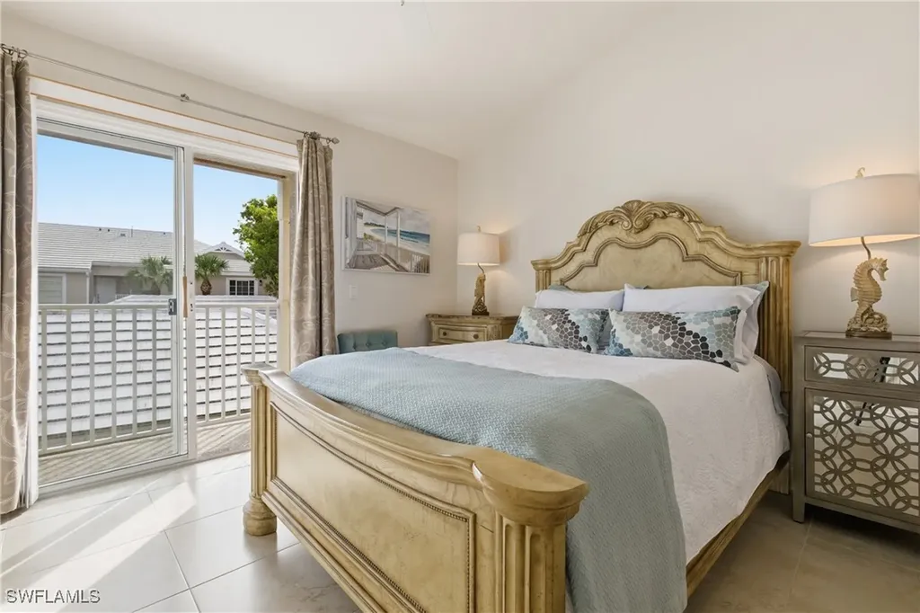 1295 Sweetwater Cove Naples FL 34110