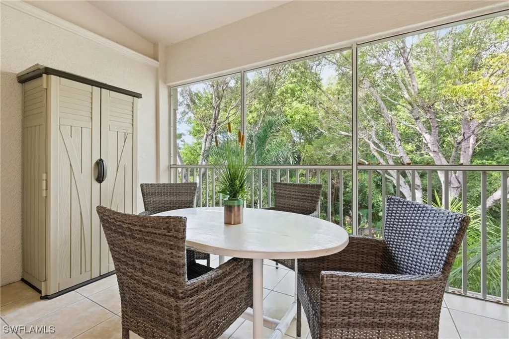 1295 Sweetwater Cove Naples FL 34110