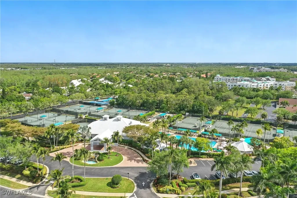 1295 Sweetwater Cove Naples FL 34110