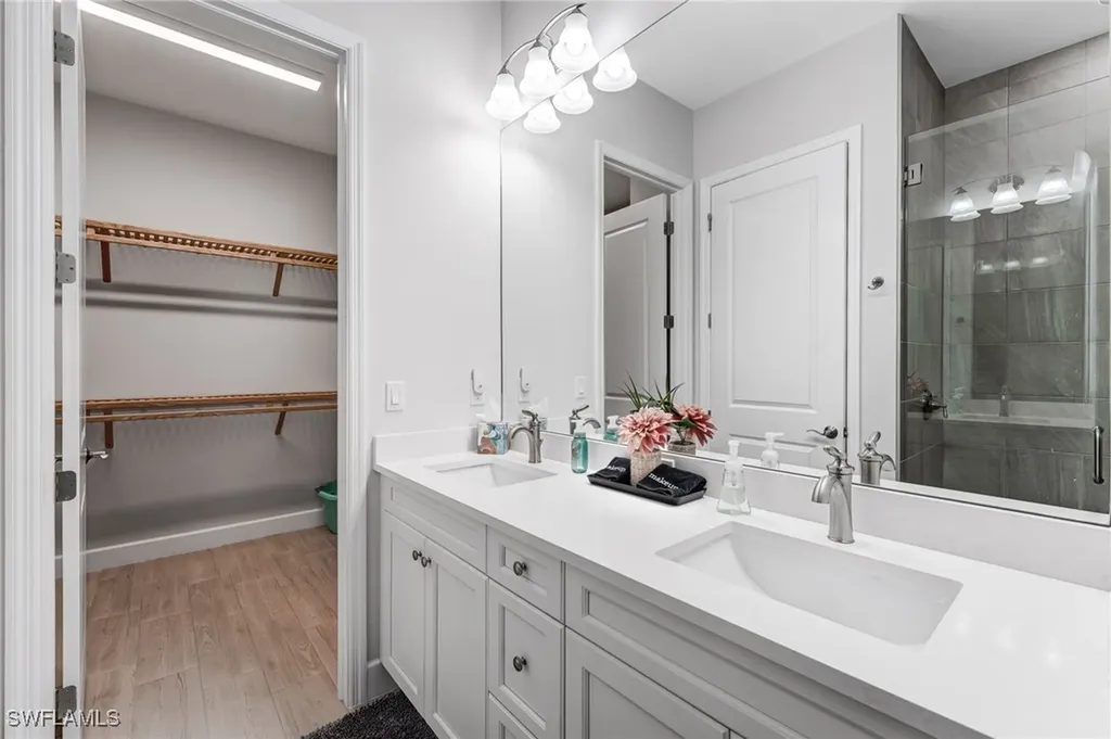 7235 Saona Court Naples FL 34113