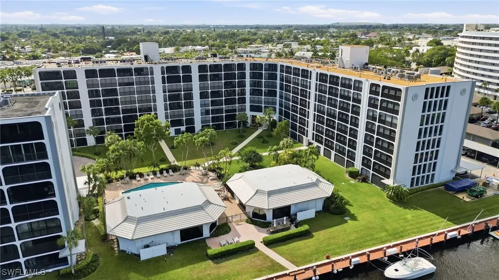 1629 Riverview Road Deerfield Beach FL 33441