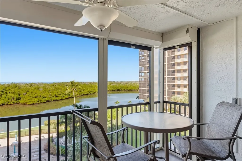 11 Bluebill Avenue Naples FL 34108