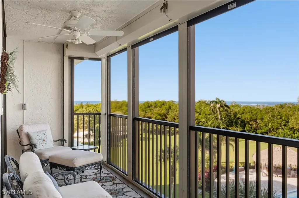 11 Bluebill Avenue Naples FL 34108