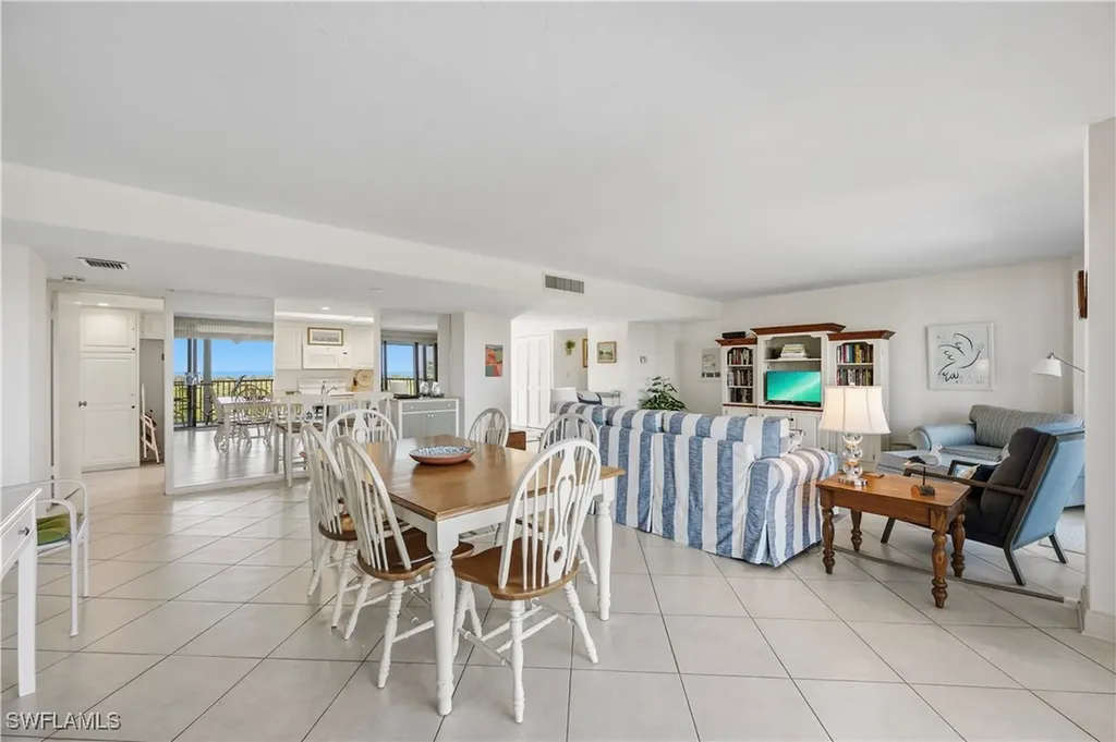 11 Bluebill Avenue Naples FL 34108