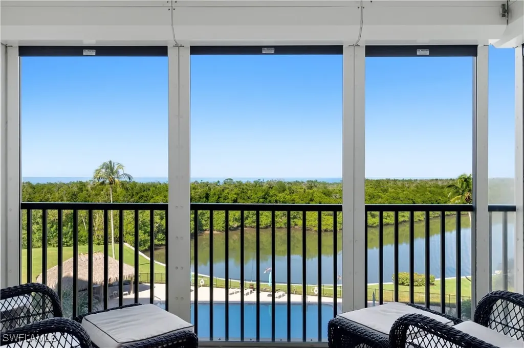11 Bluebill Avenue Naples FL 34108