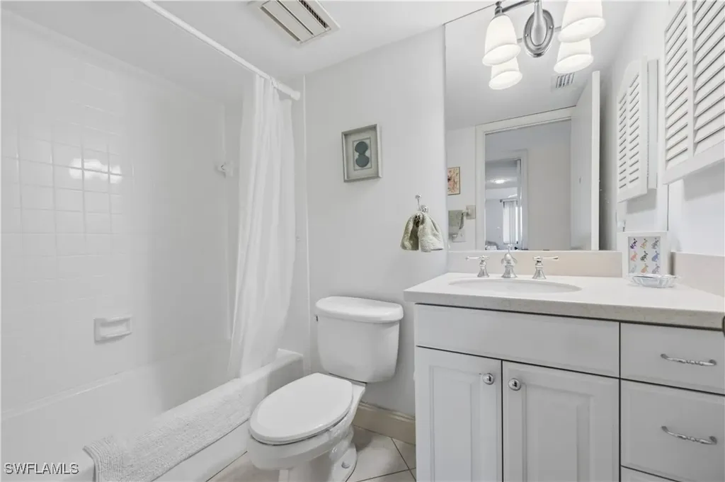 11 Bluebill Avenue Naples FL 34108
