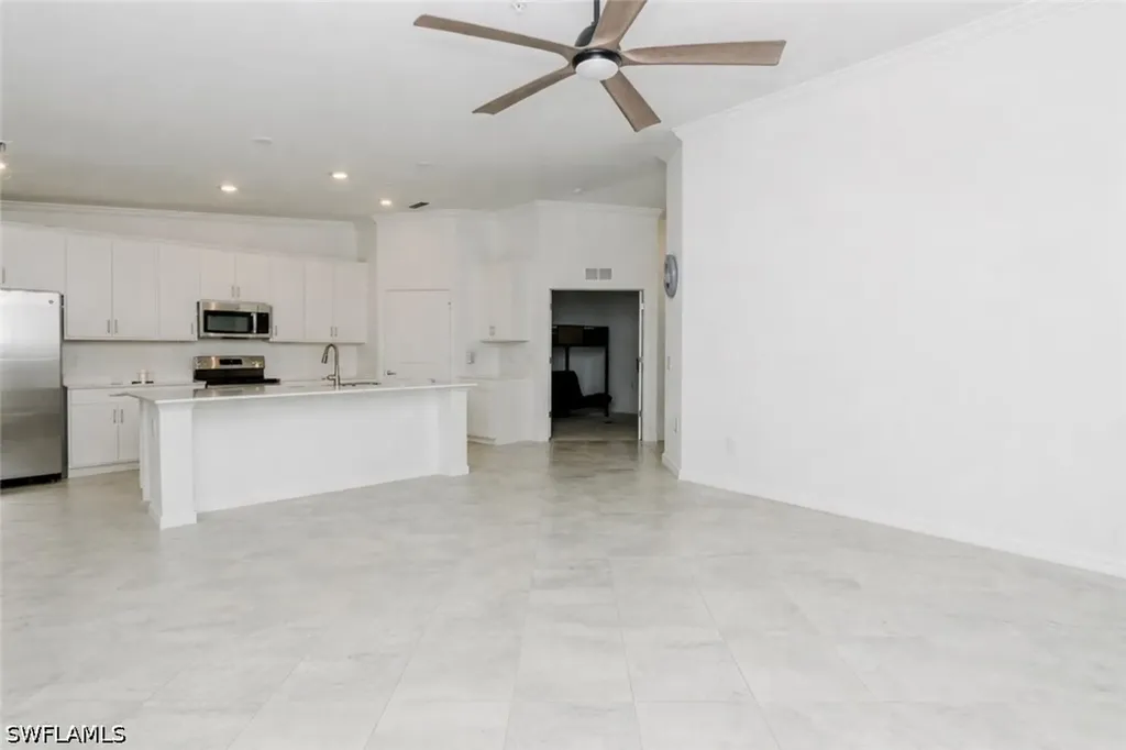 6082 National Boulevard Ave Maria FL 34142
