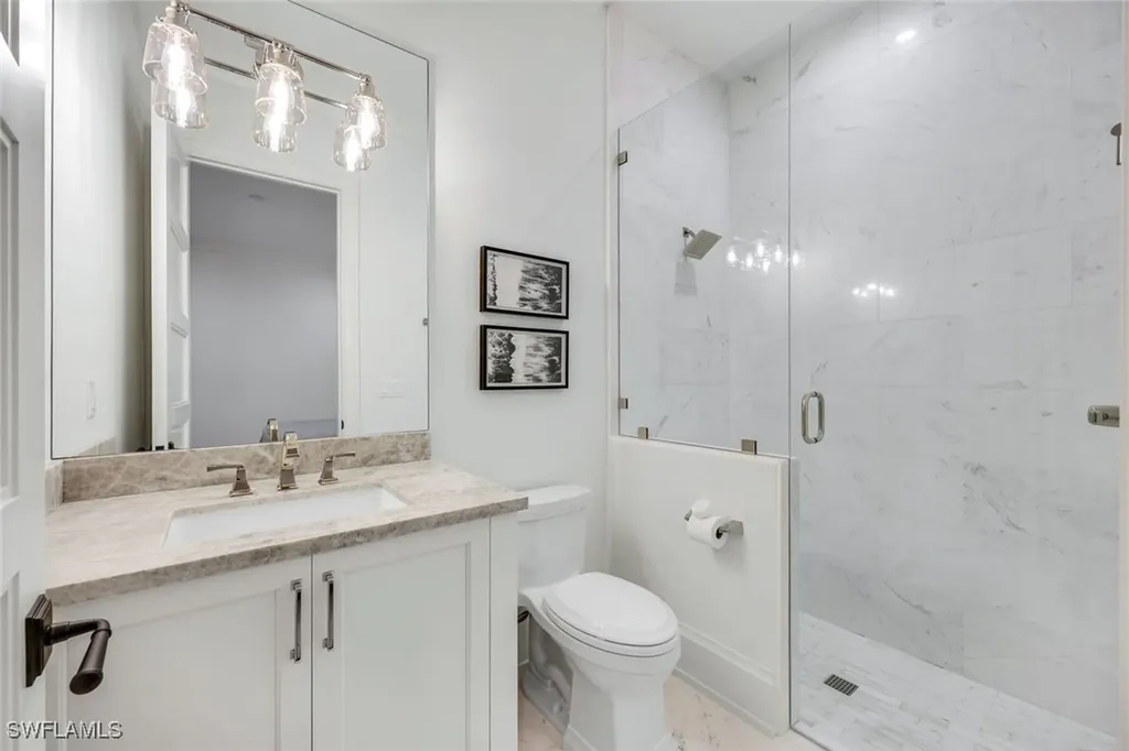 3200 Crayton Road Naples FL 34103
