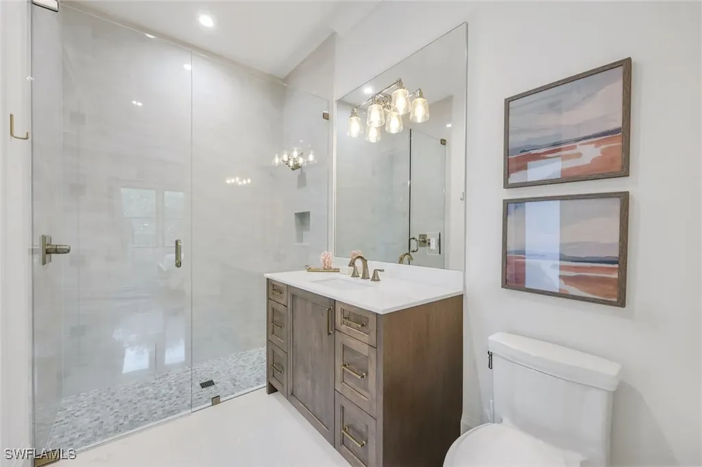 3200 Crayton Road Naples FL 34103