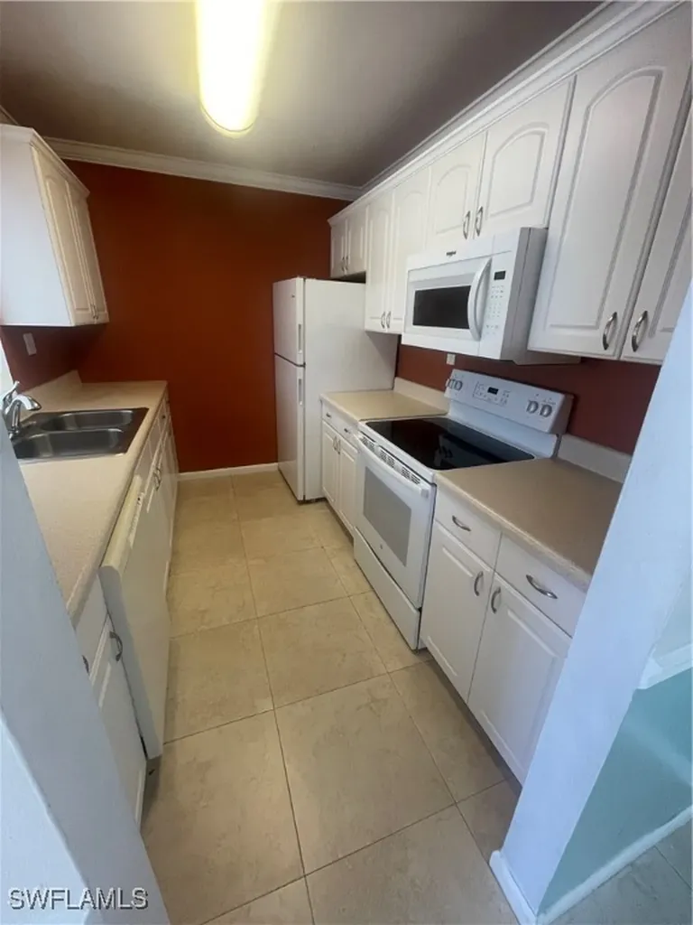 12648 Kenwood Lane Fort Myers FL 33907