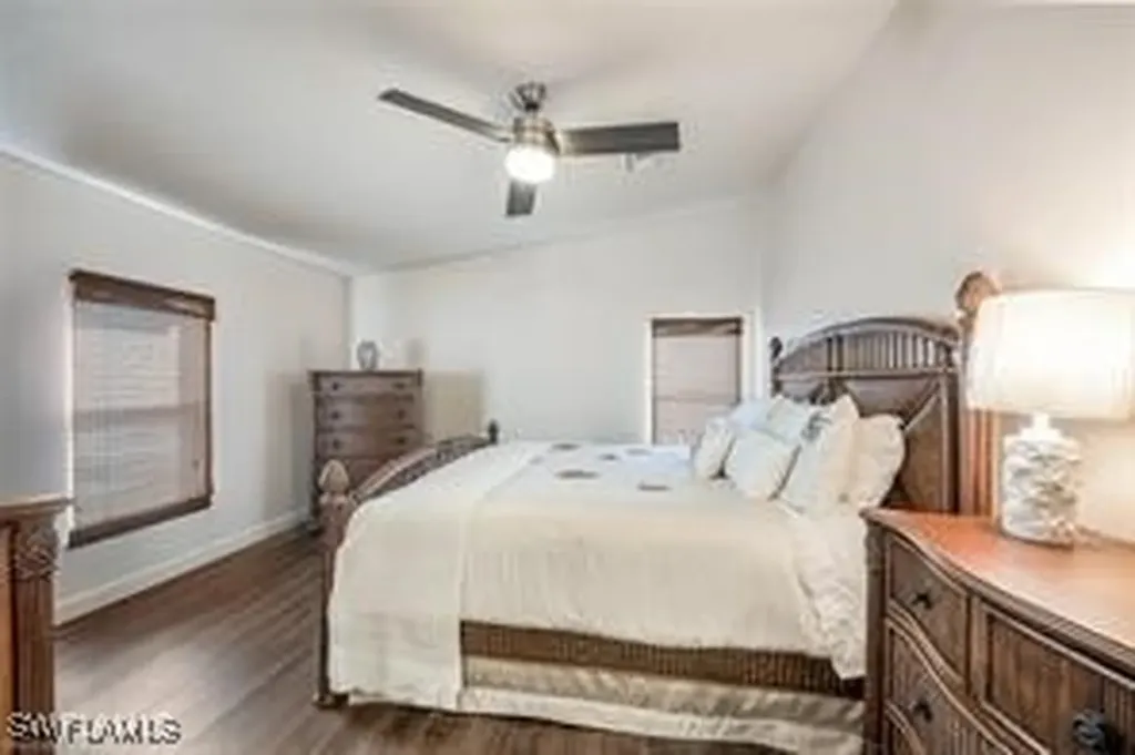 89 Pacific Way Naples FL 34104