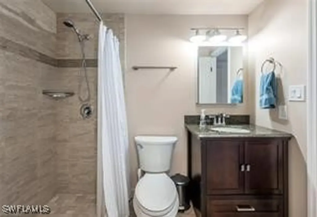 89 Pacific Way Naples FL 34104