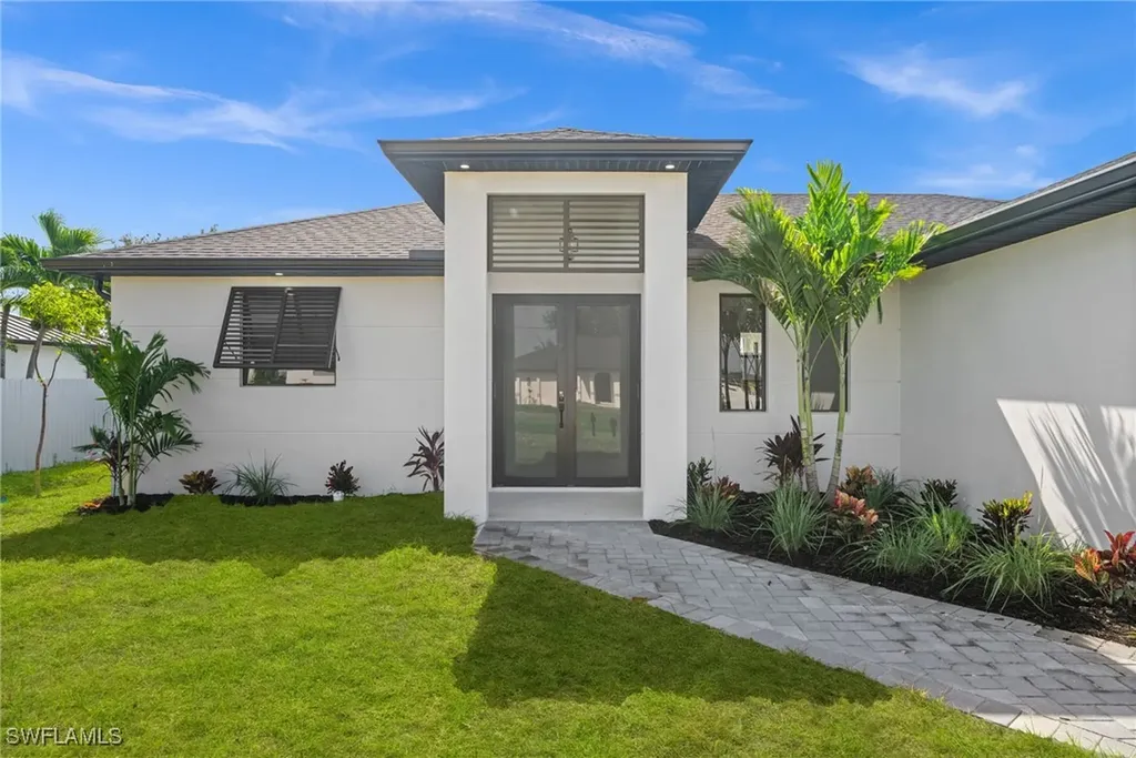 2240 NW 4th Terrace Cape Coral FL 33993