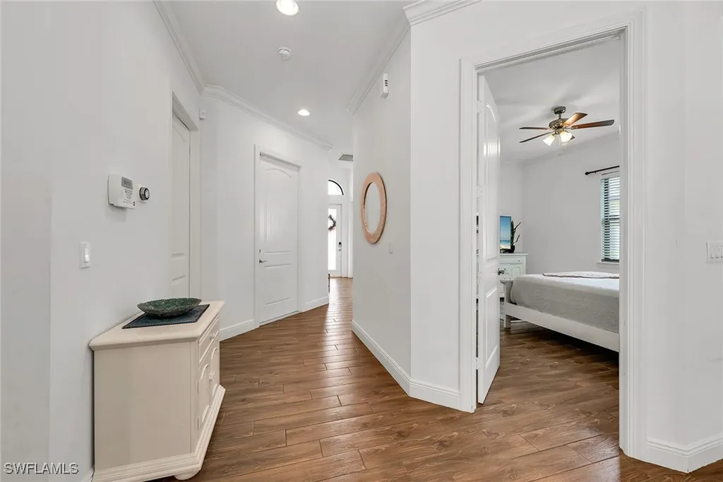 833 109th Avenue N Naples FL 34108