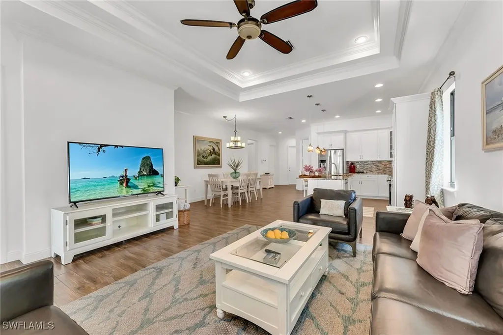 833 109th Avenue N Naples FL 34108