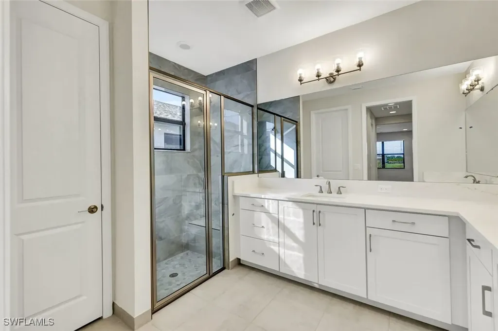 14008 Aldersgate Avenue Fort Myers FL 33905