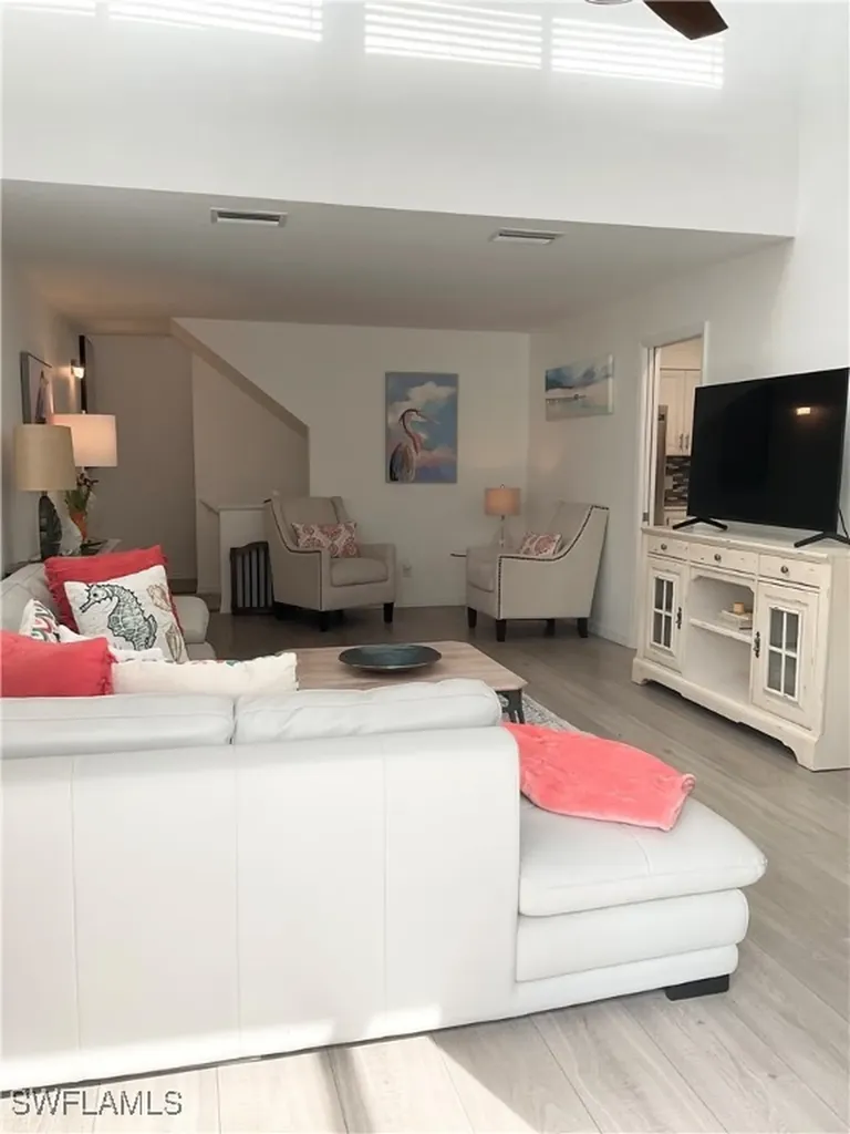 964 8th Avenue S Naples FL 34102