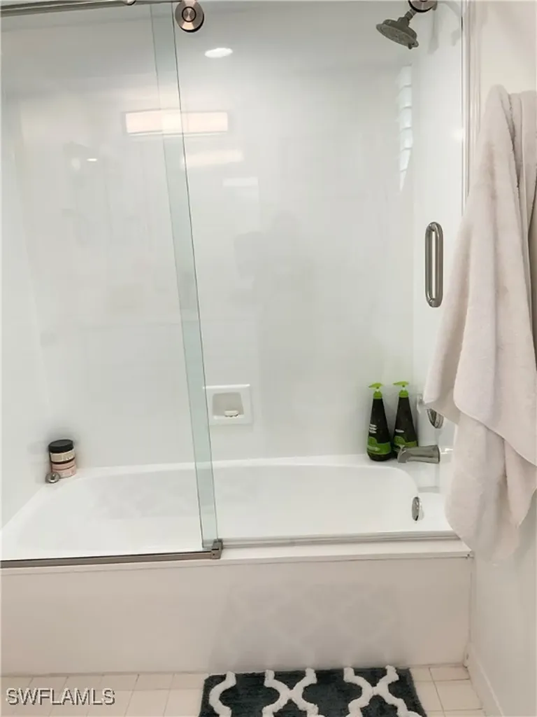 964 8th Avenue S Naples FL 34102