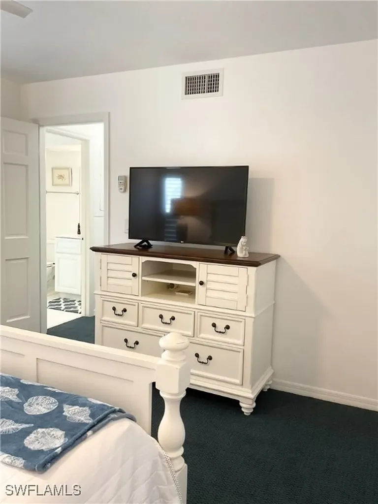 964 8th Avenue S Naples FL 34102
