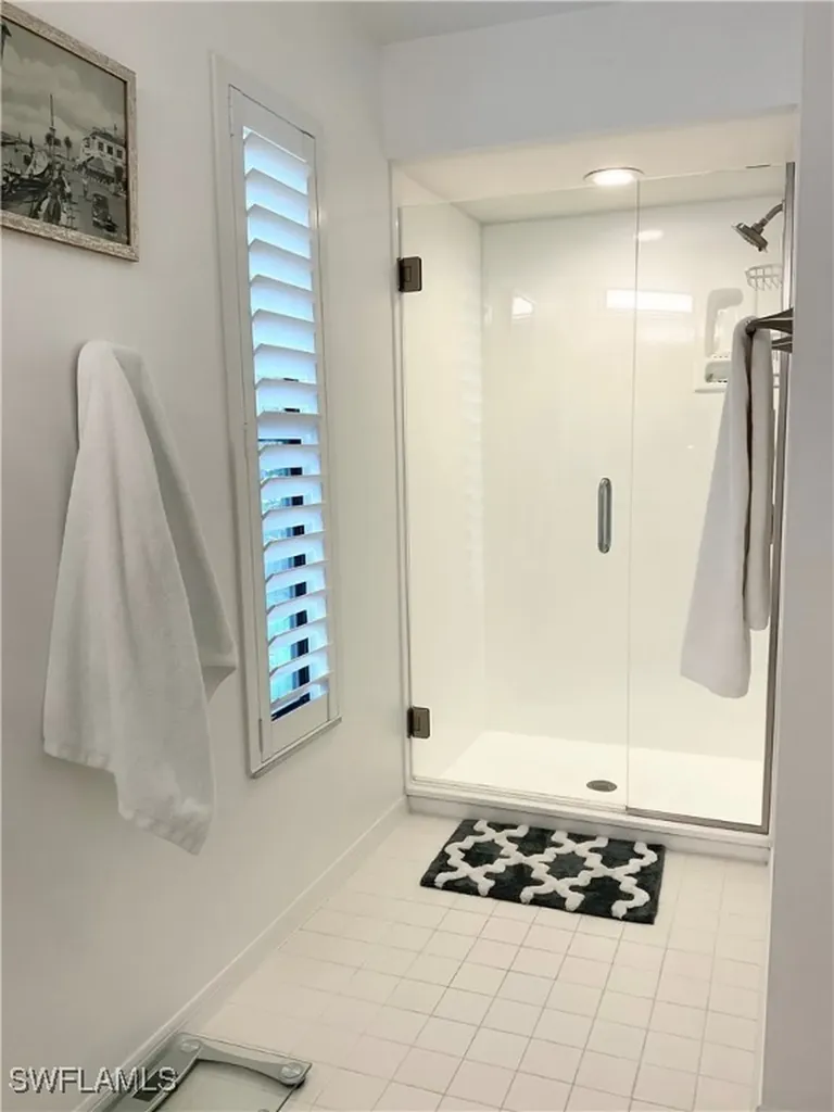 964 8th Avenue S Naples FL 34102