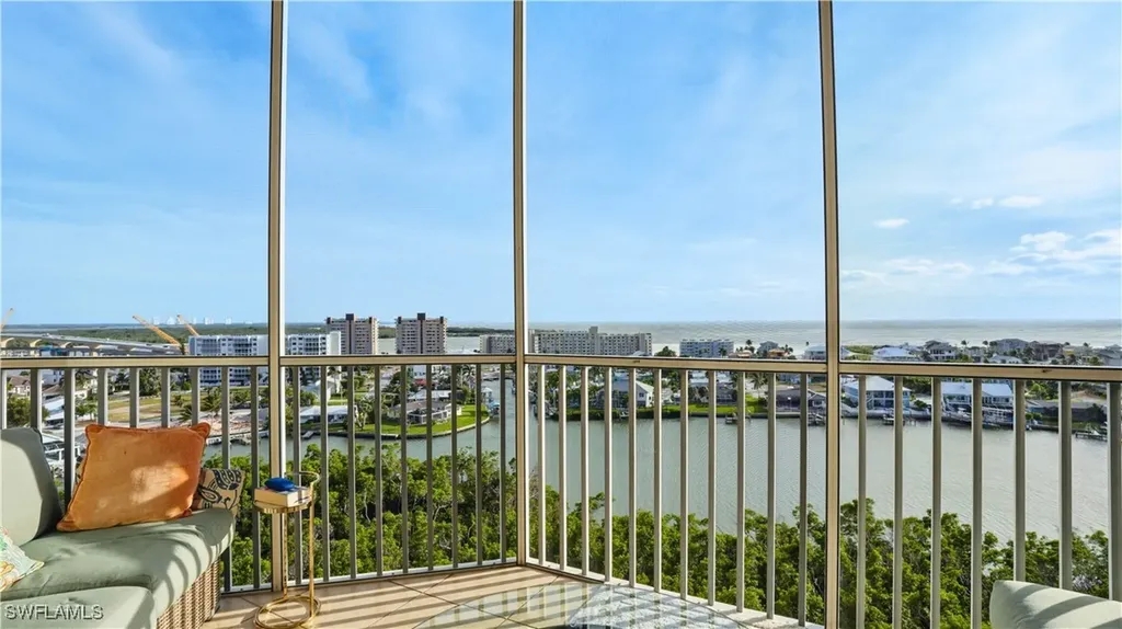 Fort Myers Beach FL, 4182 Bay Beach Lane, Unit 7112