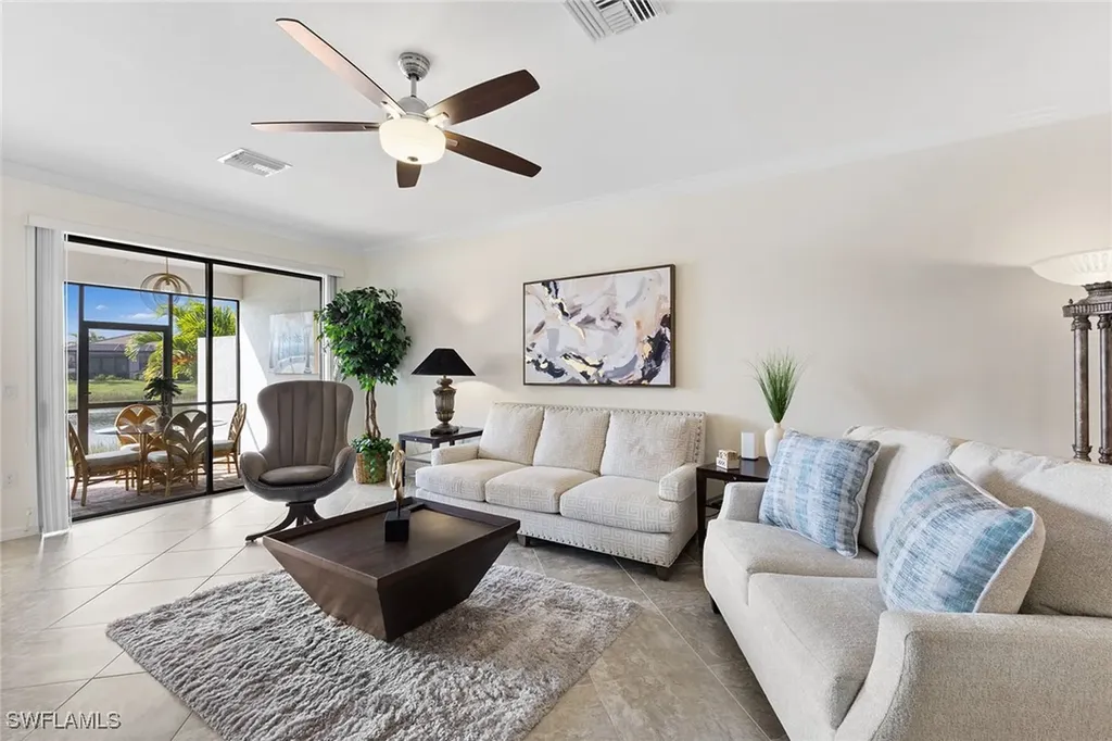 1439 Oceania Drive S Naples FL 34113