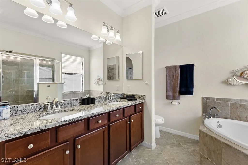 1439 Oceania Drive S Naples FL 34113