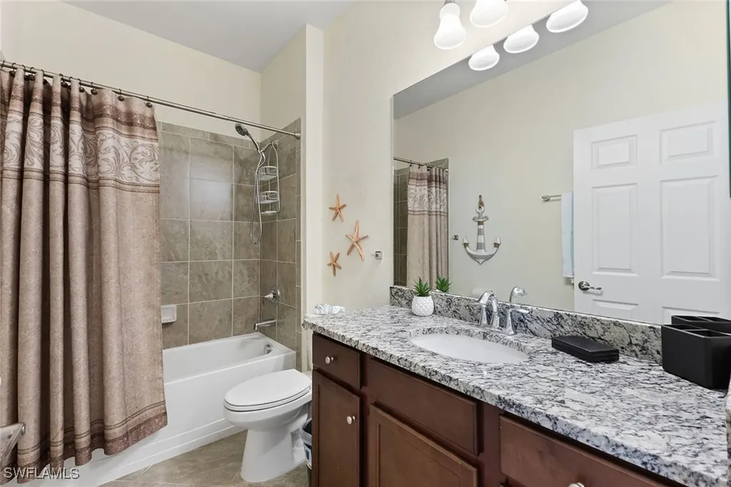 1439 Oceania Drive S Naples FL 34113