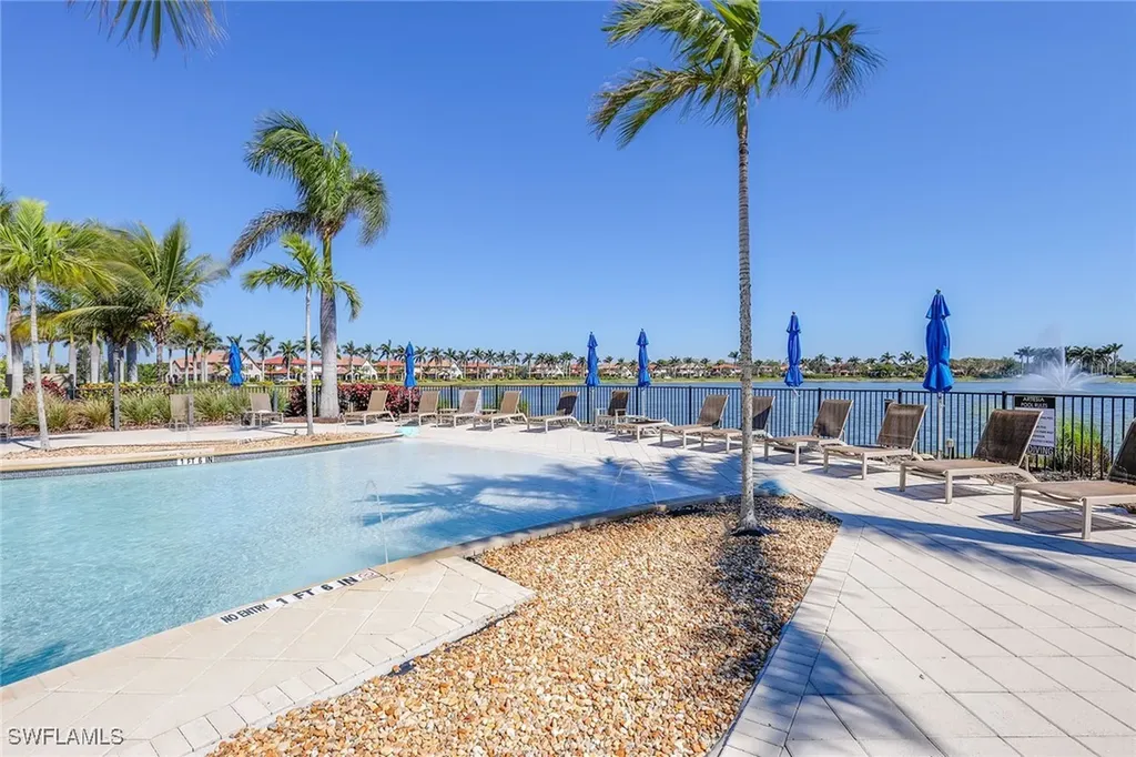 1439 Oceania Drive S Naples FL 34113