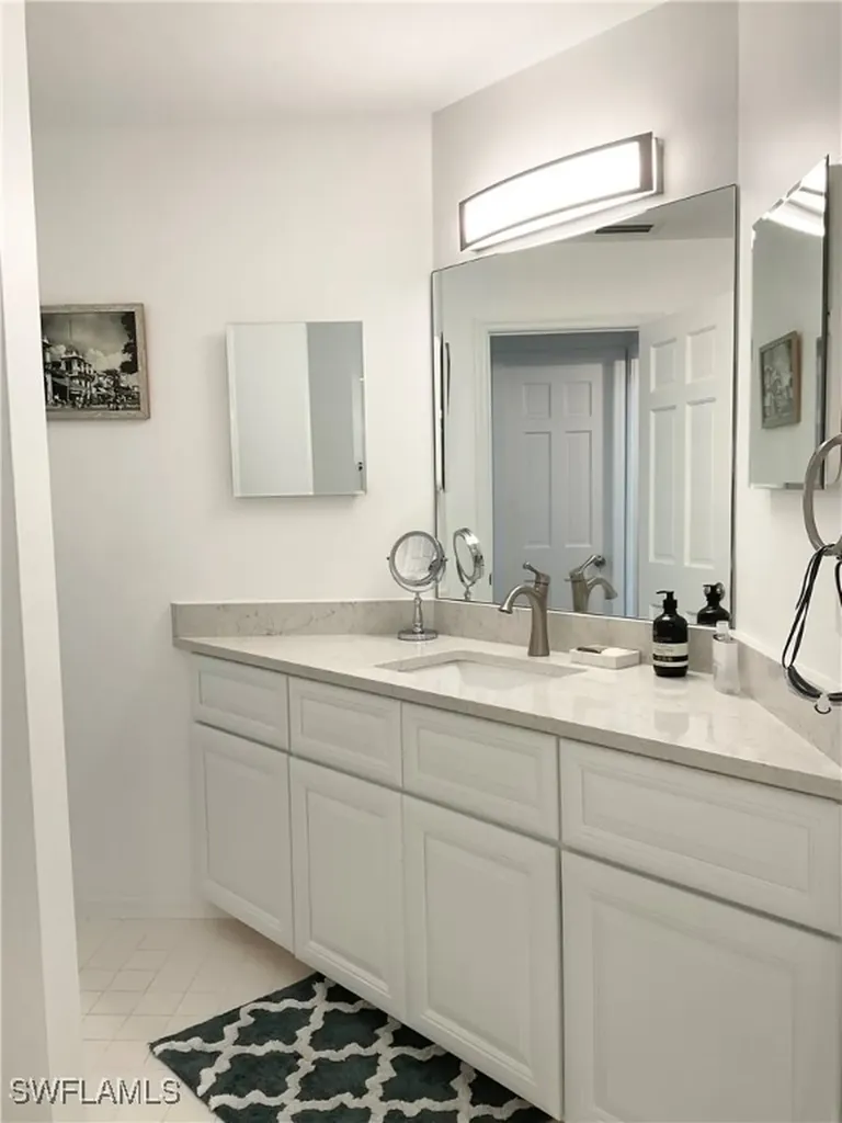 964 8th Avenue S Naples FL 34102