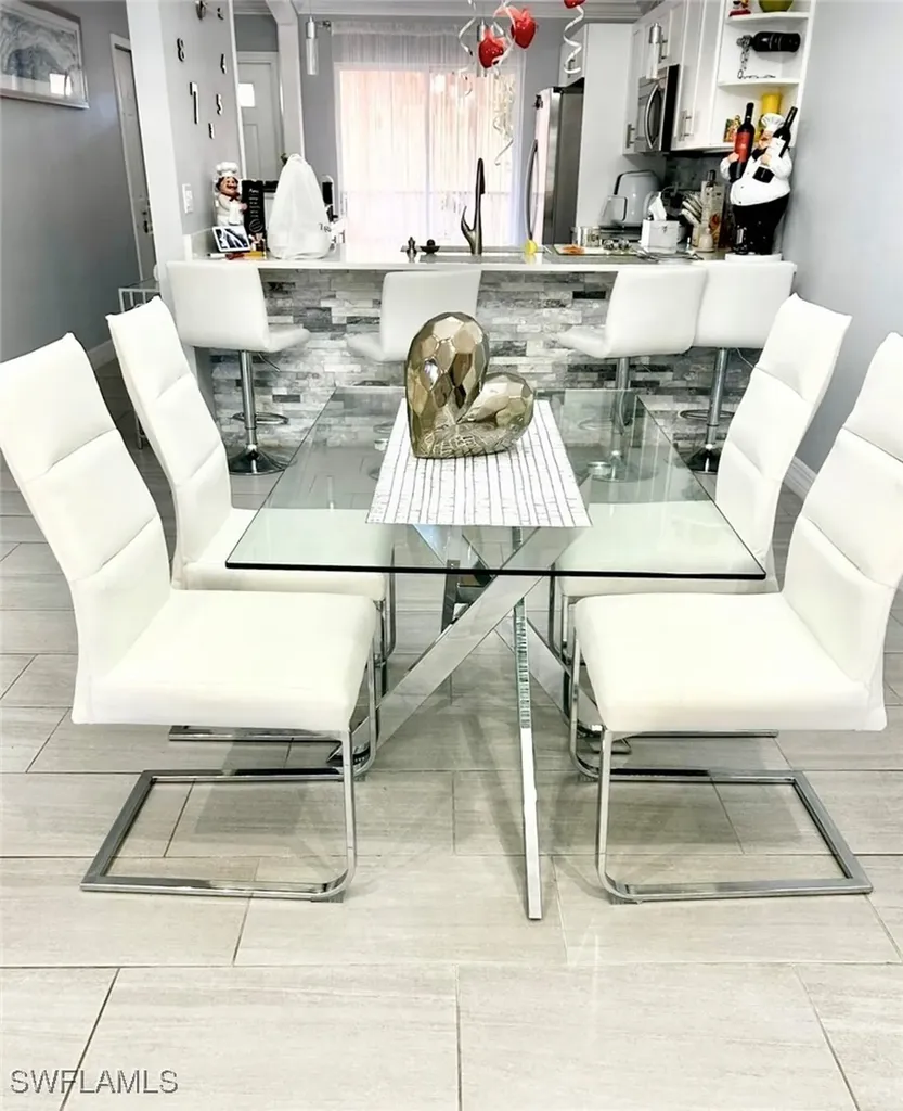4021 Ice Castle Way Naples FL 34112