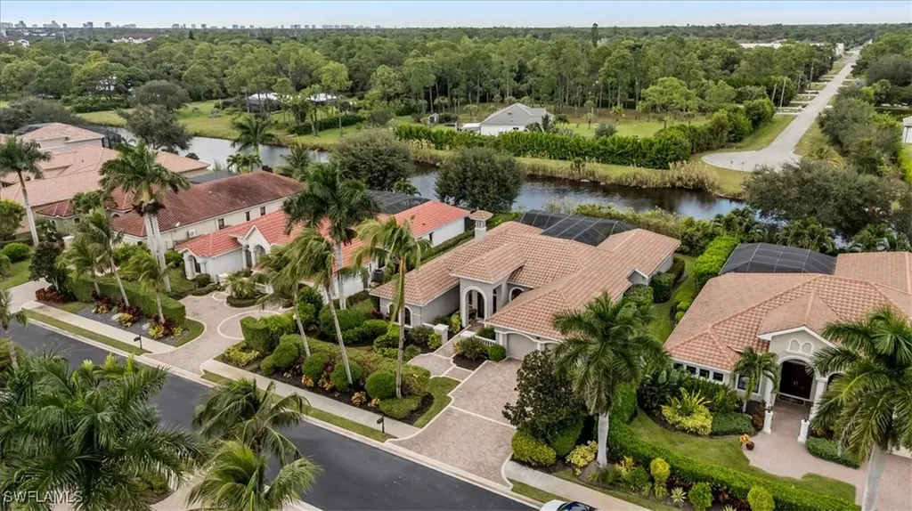 1007 Tivoli Drive Naples FL 34104