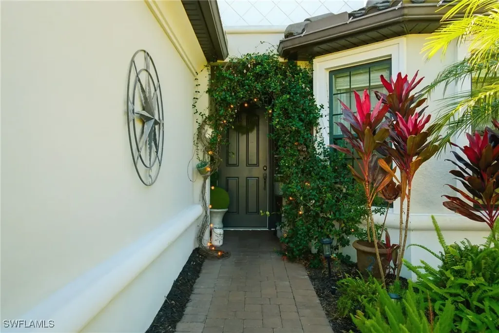 8190 Lucello Terrace S Naples FL 34114