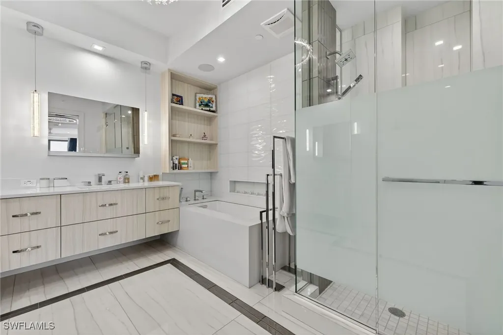 1135 3rd Avenue S Naples FL 34102