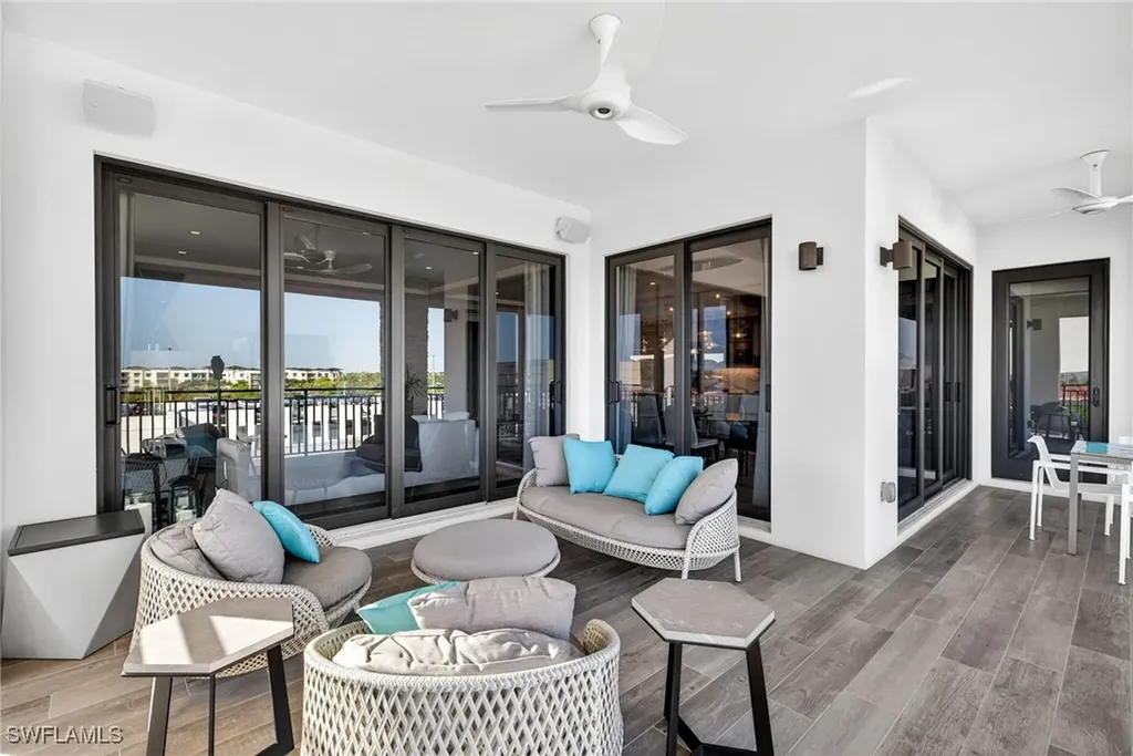 1135 3rd Avenue S Naples FL 34102