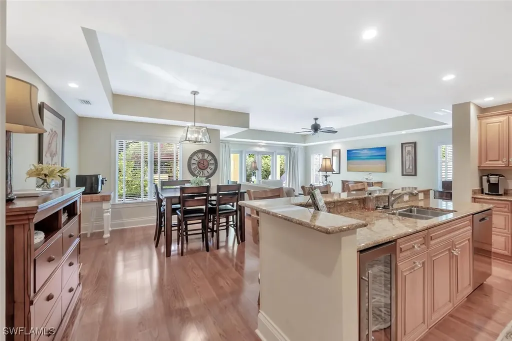 325 3rd Street S Naples FL 34102