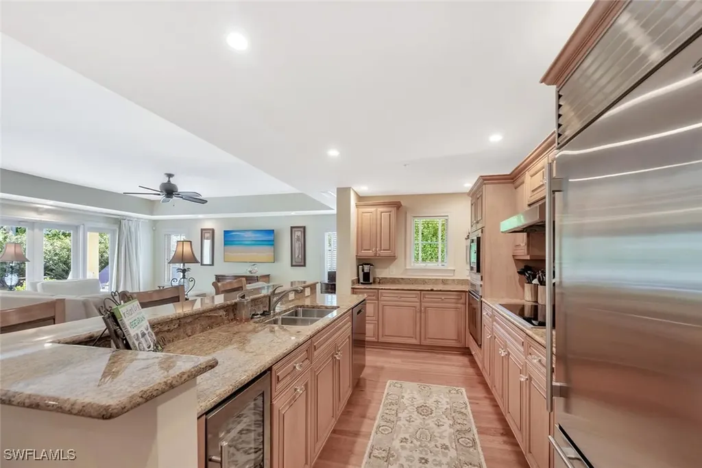 325 3rd Street S Naples FL 34102