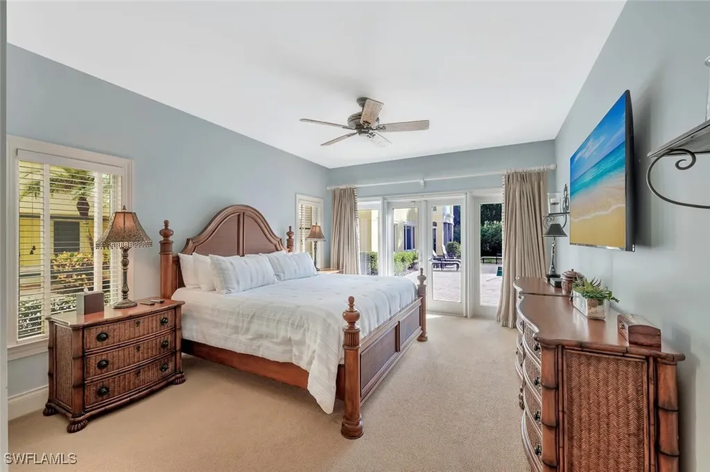 325 3rd Street S Naples FL 34102