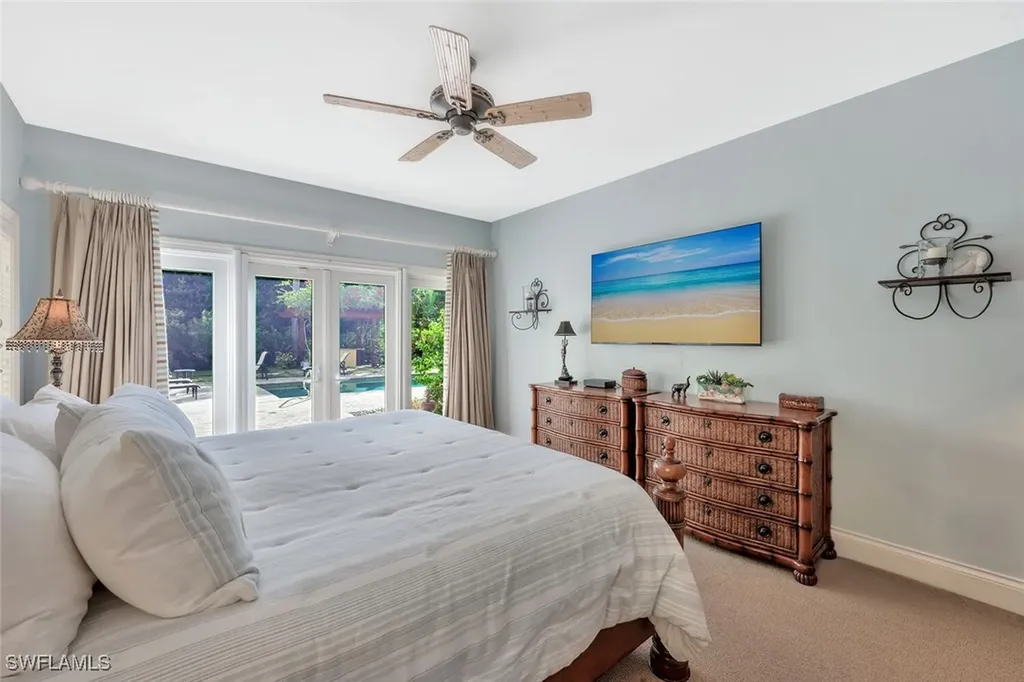 325 3rd Street S Naples FL 34102