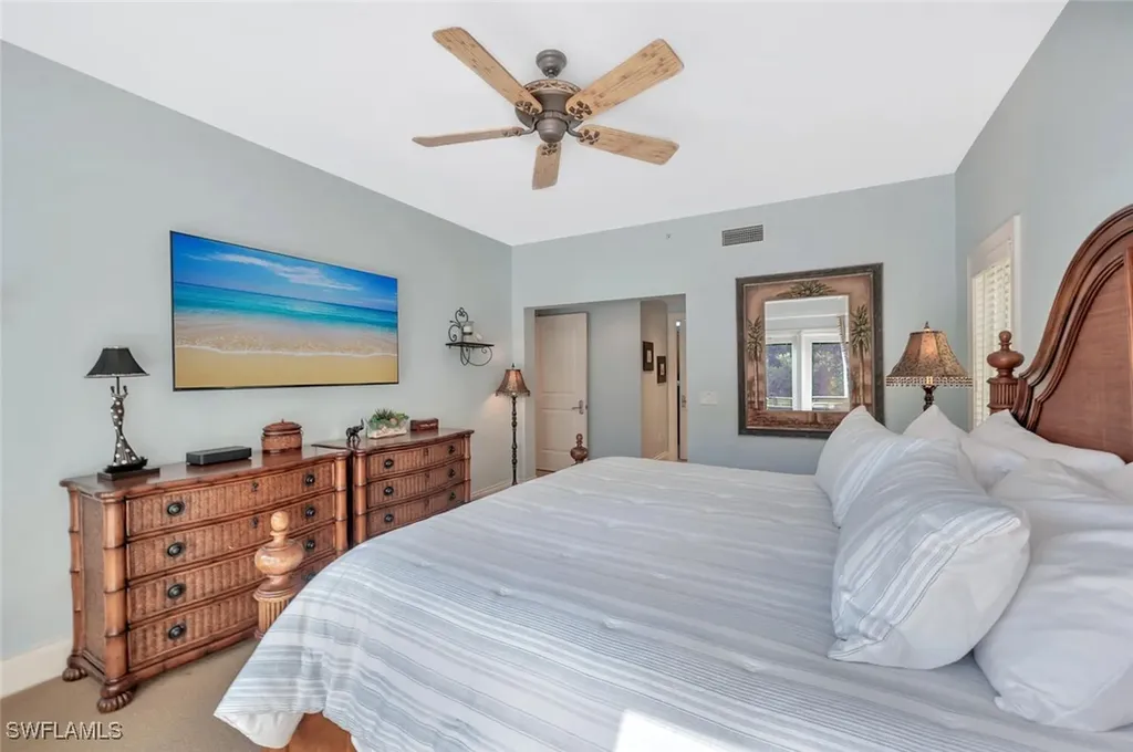 325 3rd Street S Naples FL 34102