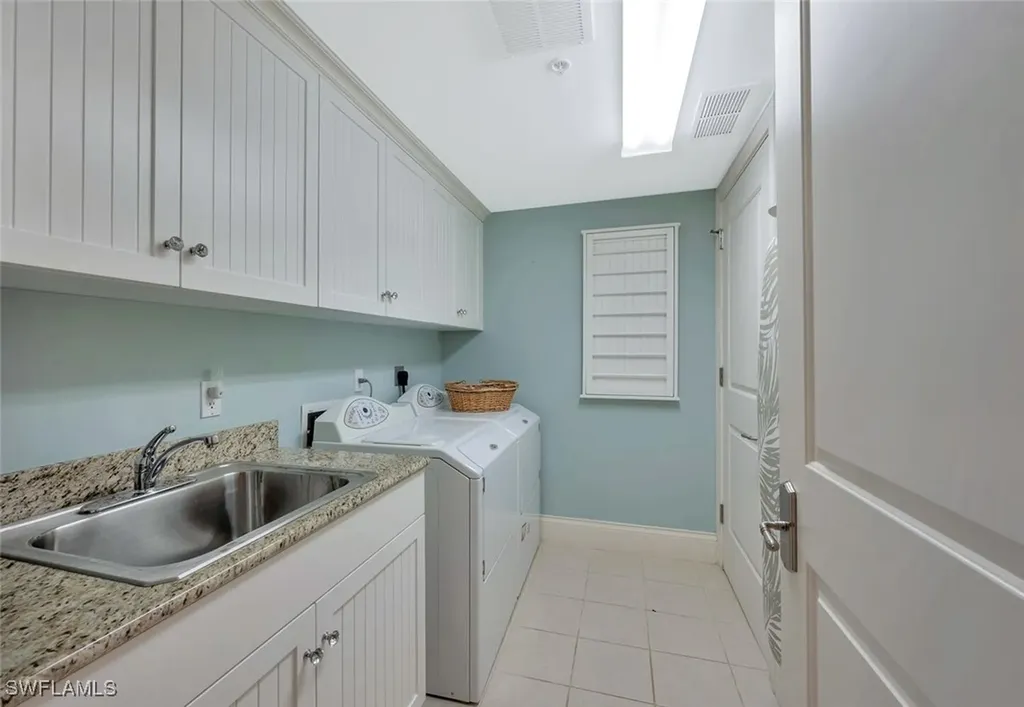325 3rd Street S Naples FL 34102
