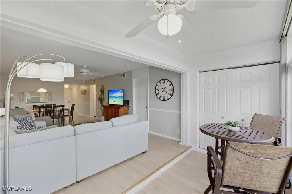 3030 Binnacle Drive Naples FL 34103