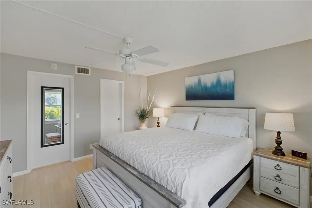 3030 Binnacle Drive Naples FL 34103