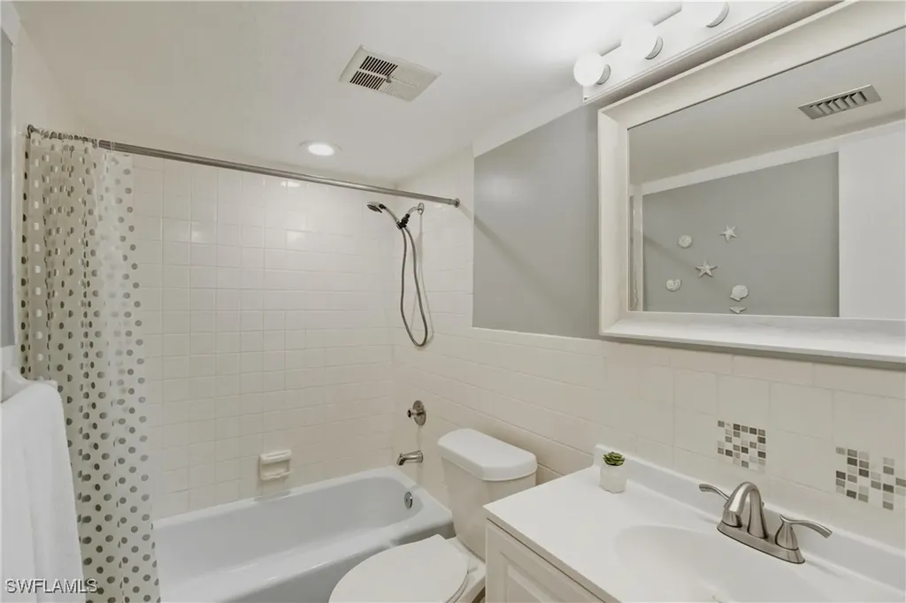 3030 Binnacle Drive Naples FL 34103